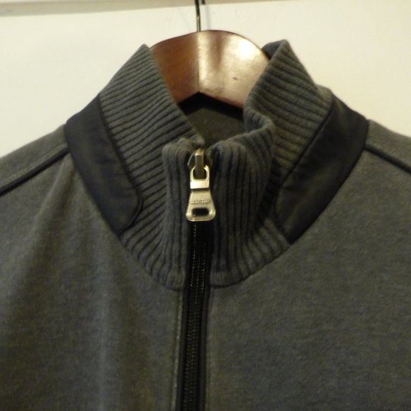 **SOLD** HUGO BOSS - Hybrid full zip cardigan - Sz L (fits M) - Picture 7 of 13